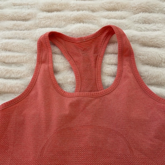 Lululemon Athletica Tank Top - Picture 2 of 6